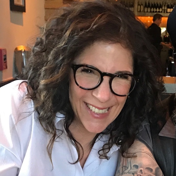 Meet your Posher, Michele - Picture 2 of 2